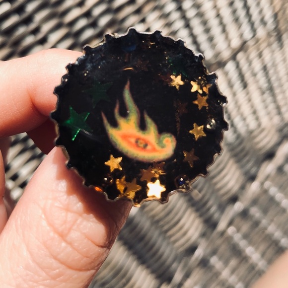 TOOL BOTTLE CAP PIN - Picture 6 of 7